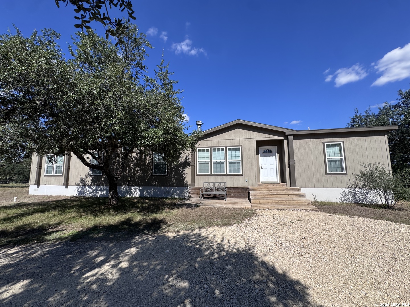 3761 Forest Trail Dr, Bandera, TX 78003