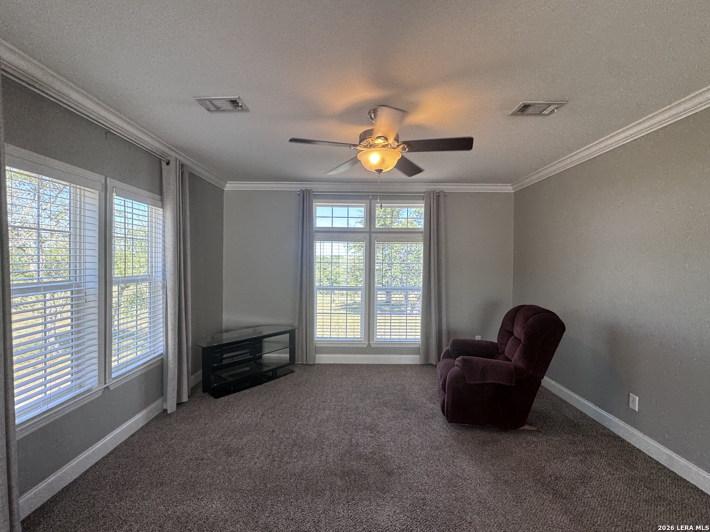 3761 Forest Trail Dr, Bandera, TX 78003
