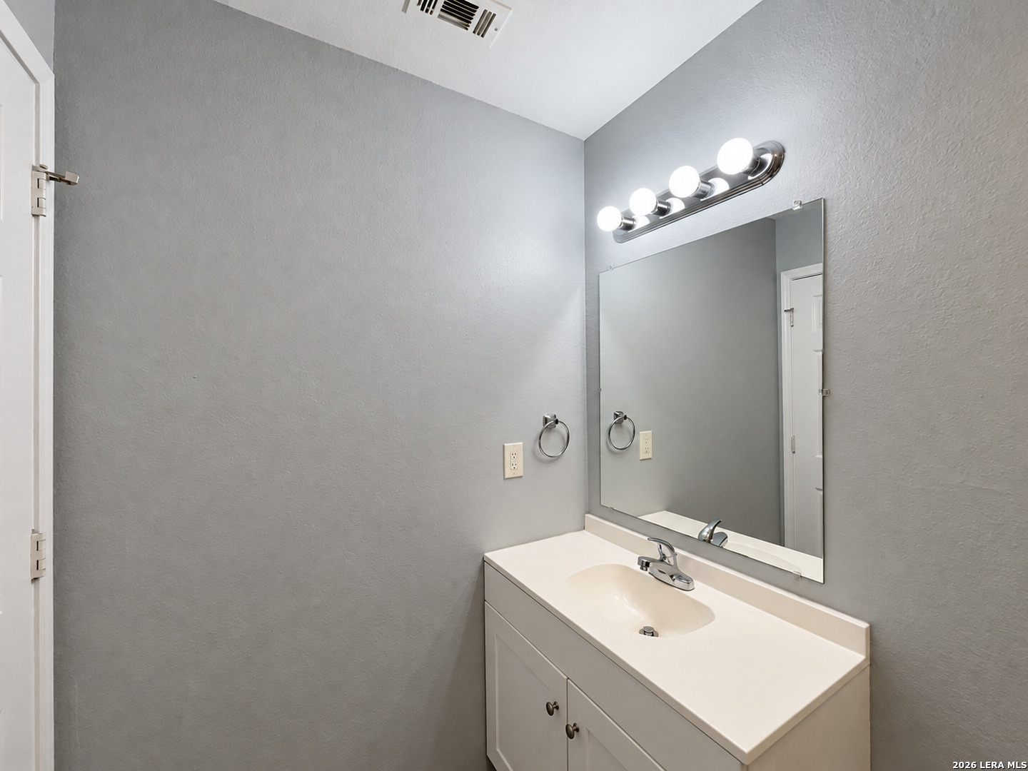 6918 Crestway Rd, #2, San Antonio, TX 78239