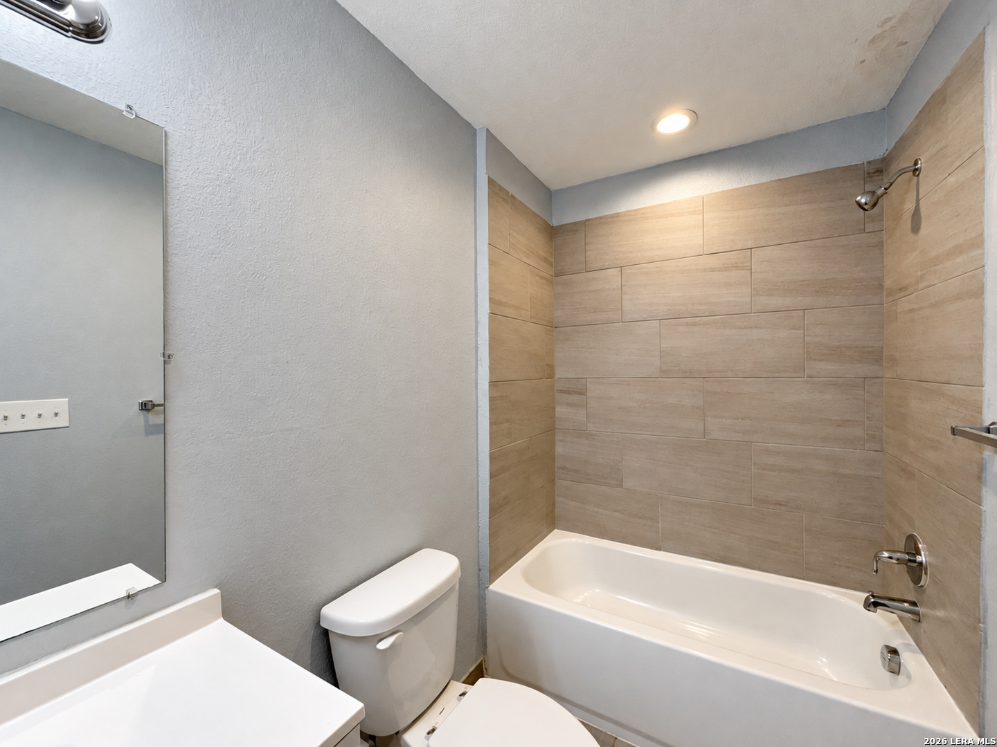 6918 Crestway Rd, #2, San Antonio, TX 78239