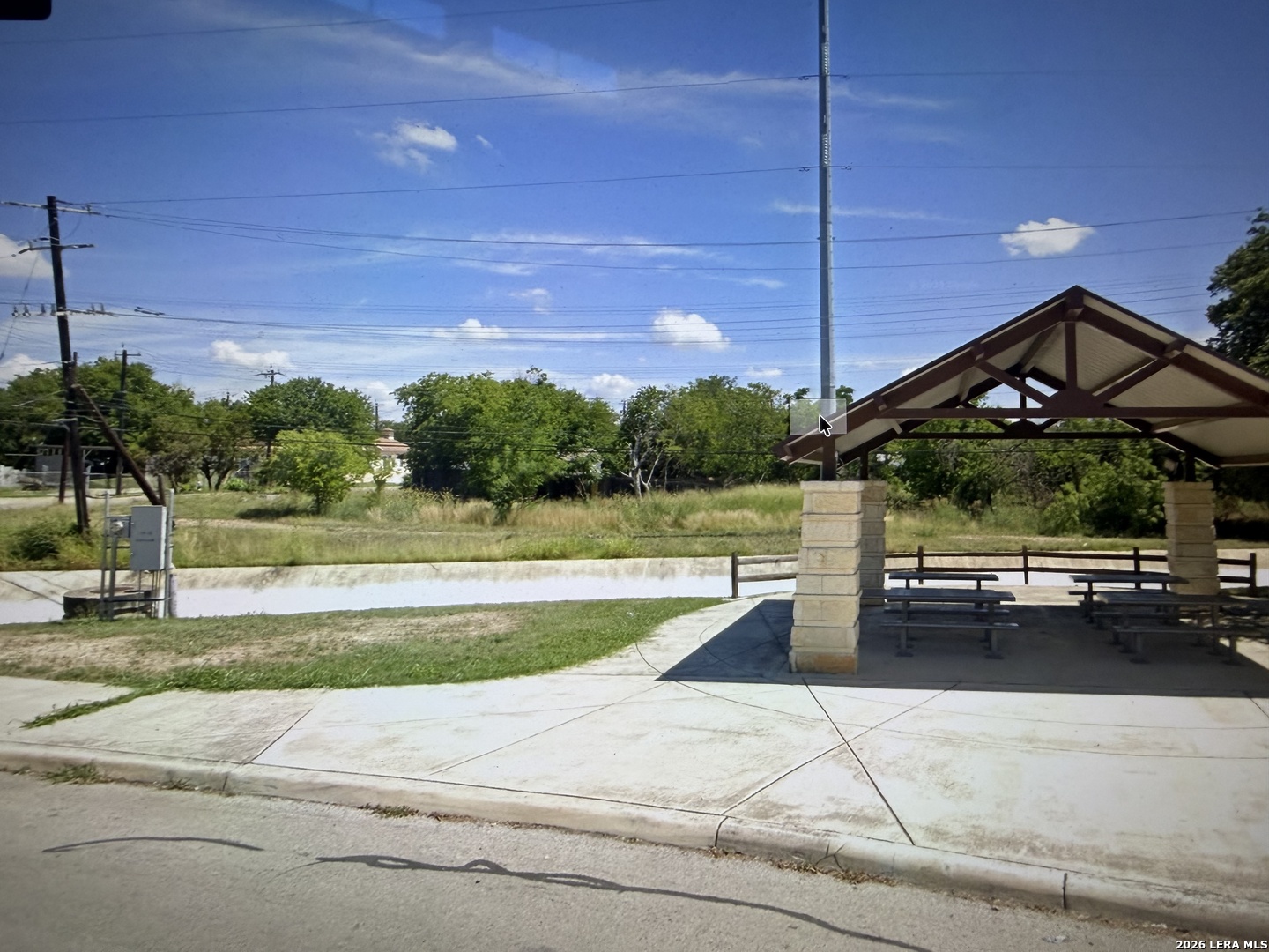 900 Larry, San Antonio, TX 78202