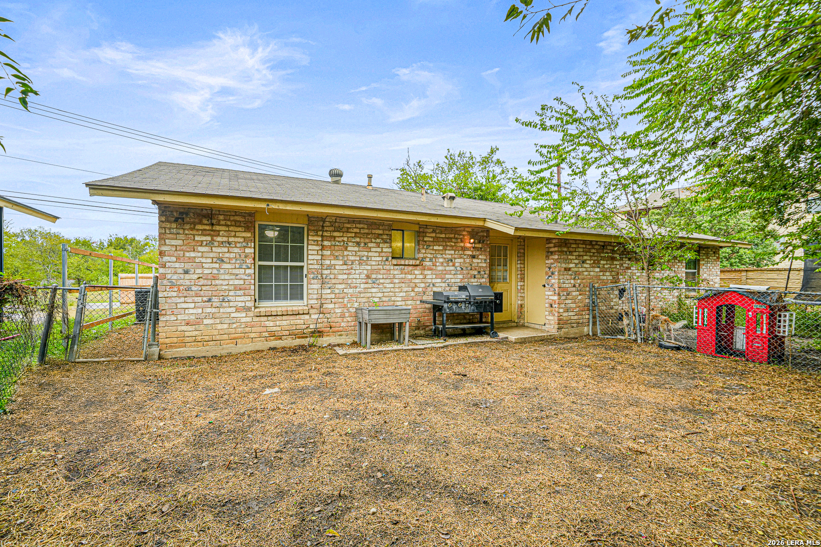 306 N Seguin Rd, Converse, TX 78109