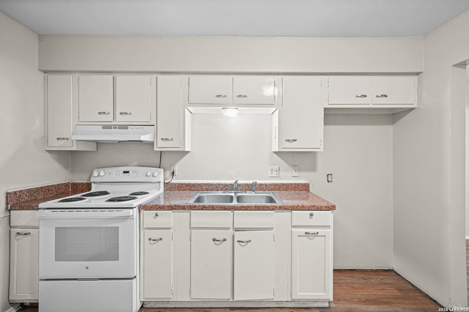 306 N Seguin Rd, Converse, TX 78109