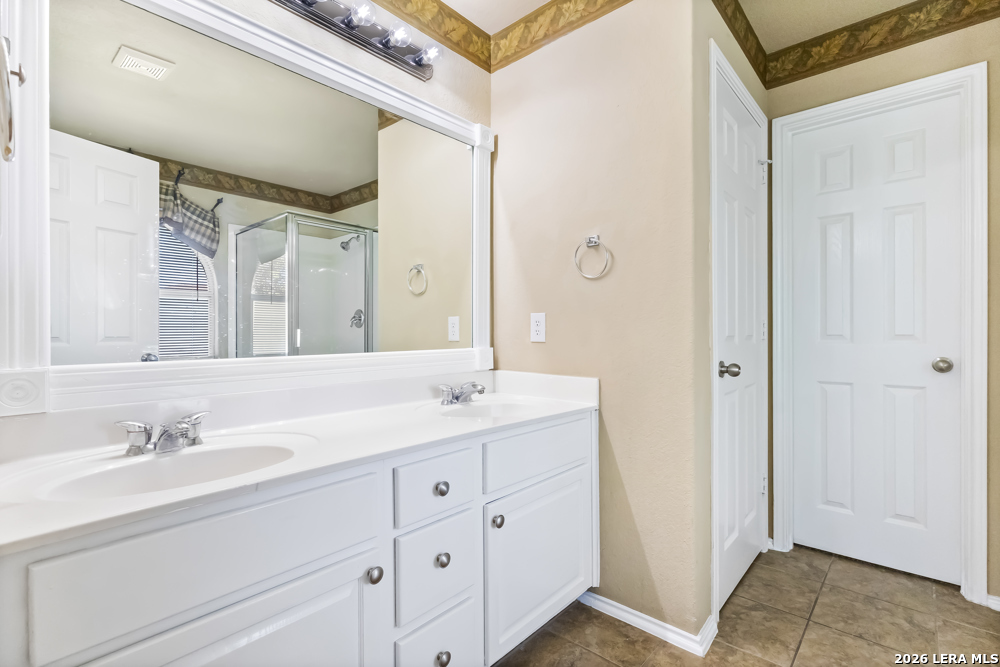 268 Donalan Dr, Converse, TX 78109