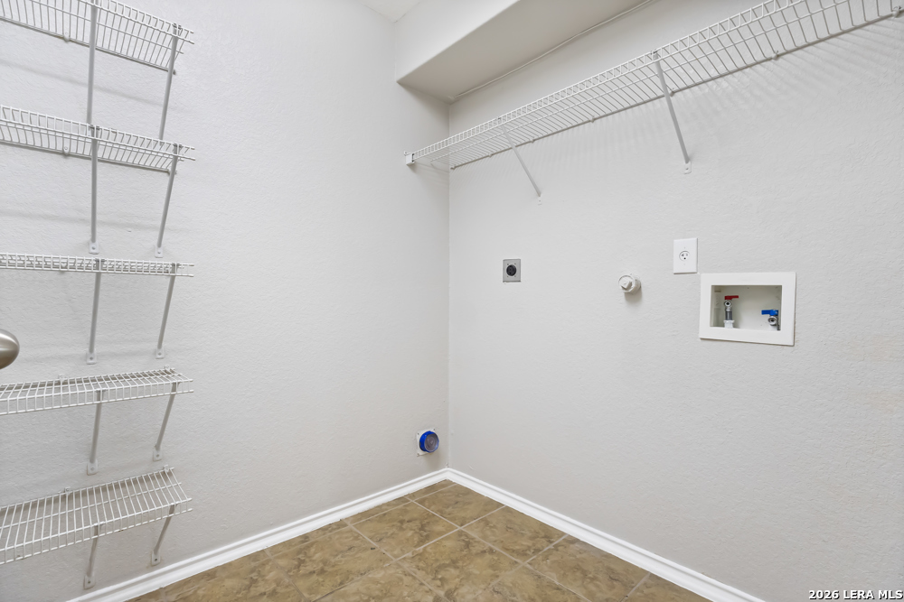 268 Donalan Dr, Converse, TX 78109
