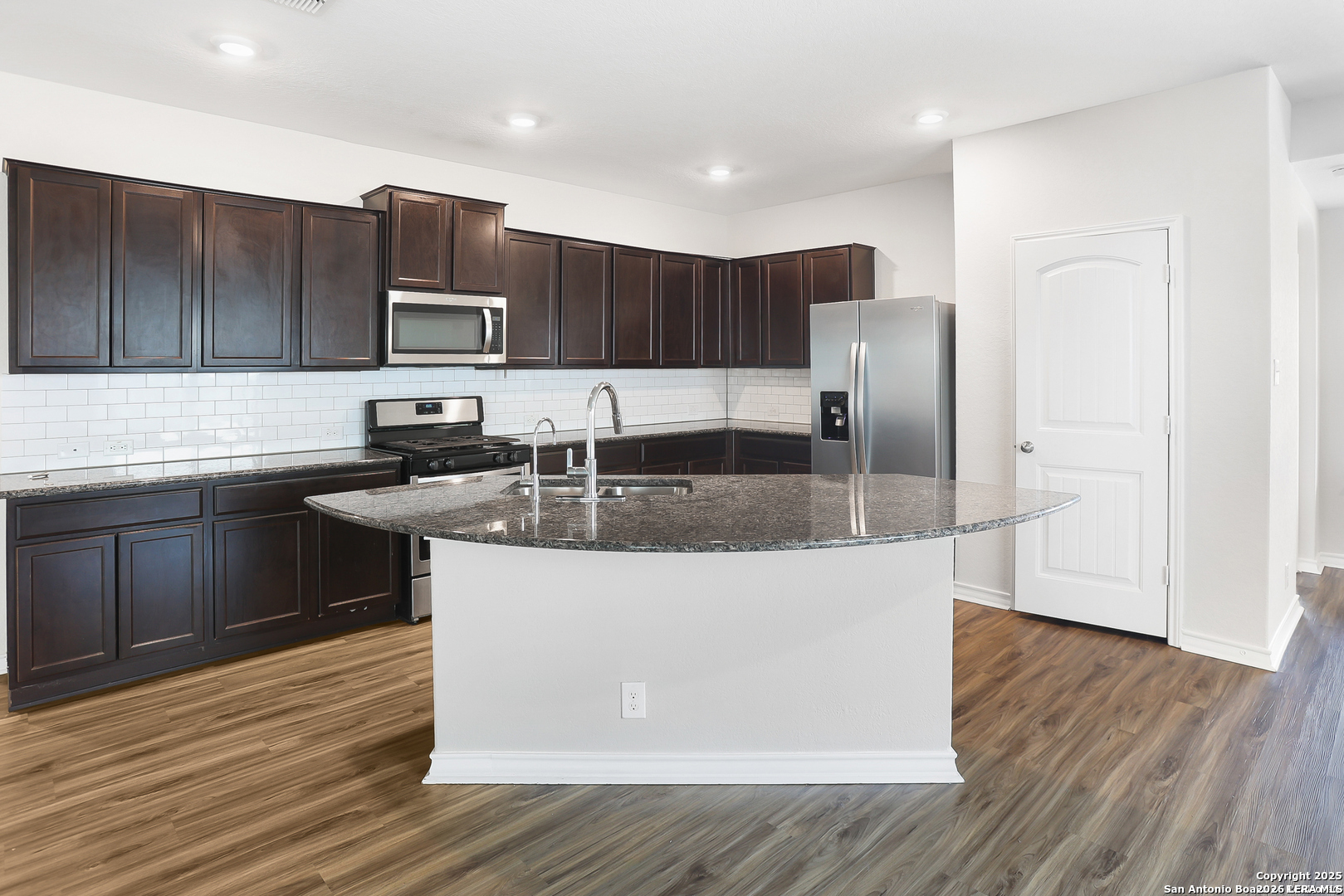 841 HOLLIMON PKWY, San Antonio, TX 78253