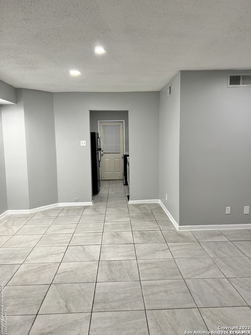 6611 SOUTHPOINT ST, #108A, San Antonio, TX 78229