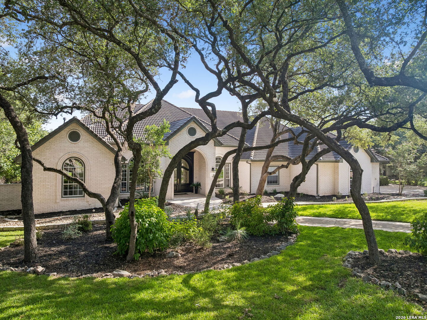 327 Pagoda Oak, Shavano Park, TX 78230