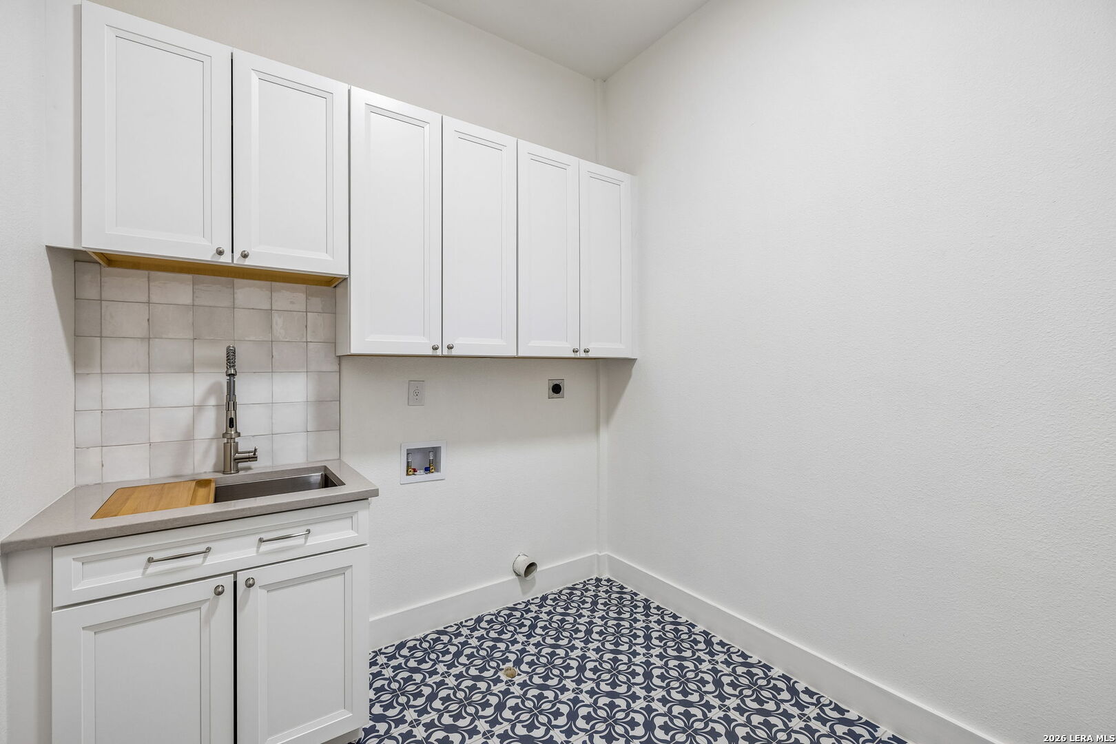 327 Pagoda Oak, Shavano Park, TX 78230