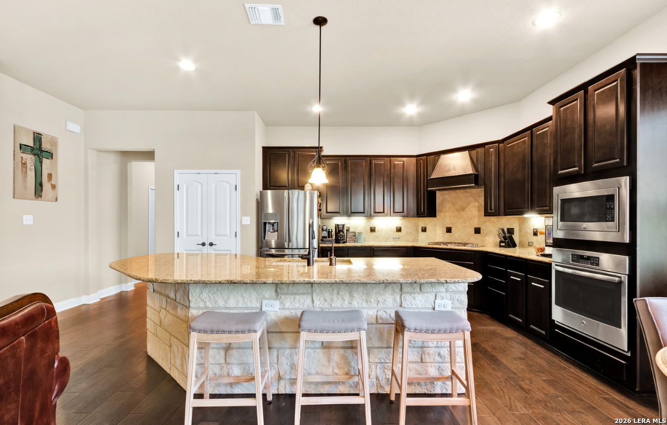 Island Kitchen