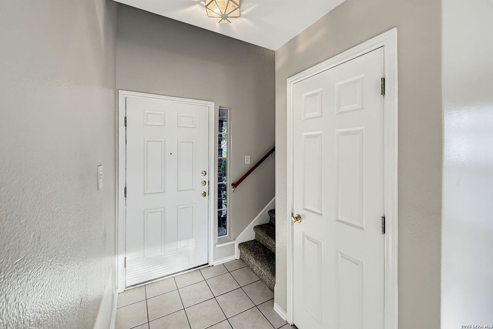 555 LYNX MTN, San Antonio, TX 78251