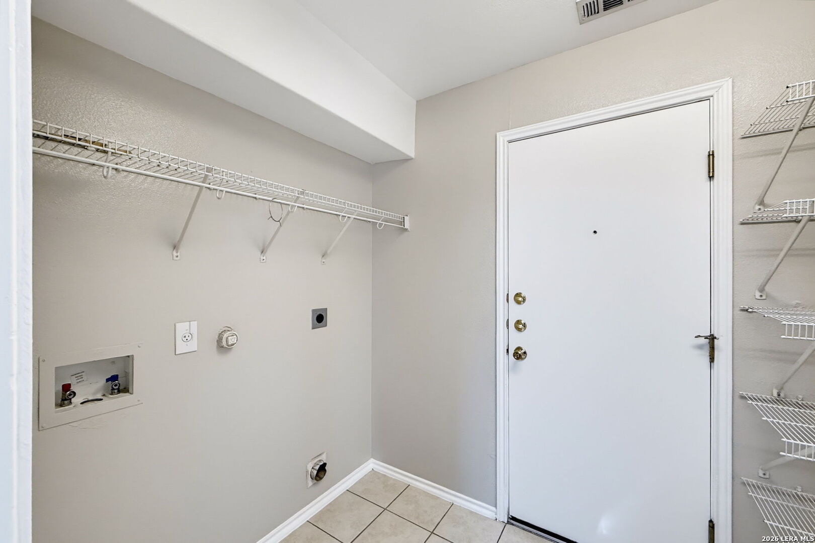 555 LYNX MTN, San Antonio, TX 78251