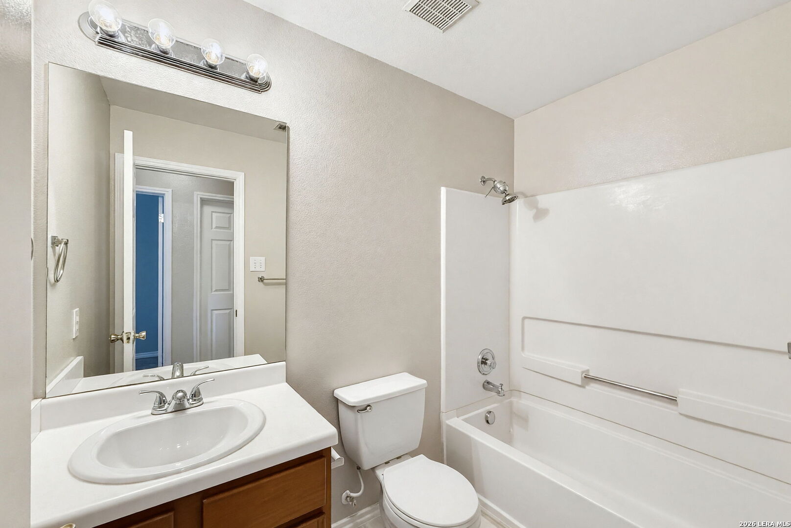 555 LYNX MTN, San Antonio, TX 78251