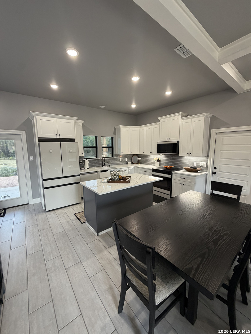 21 THUNDER VALLEY RD, Boerne, TX 78006