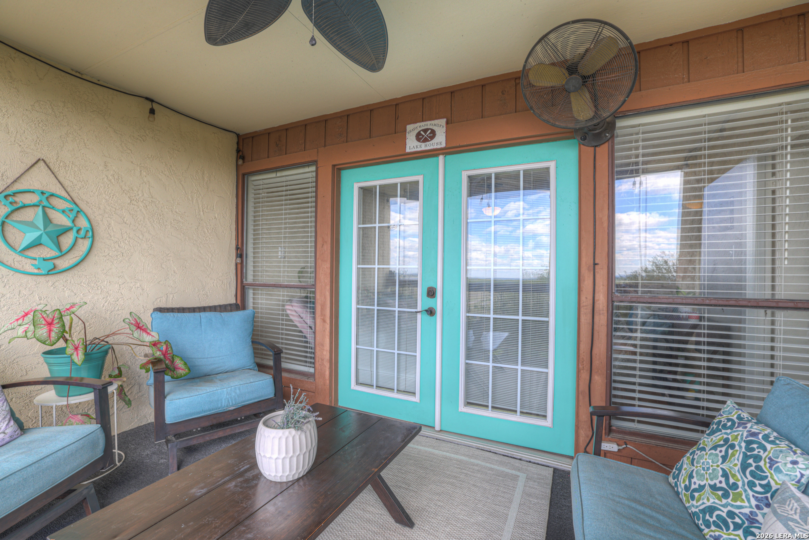 1226 Cougar Dr, #12, Canyon Lake, TX 78133