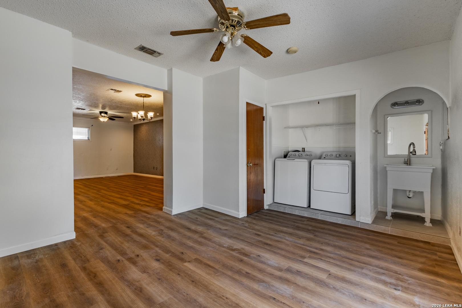2347 Edna Dr, Eagle Pass, TX 78852