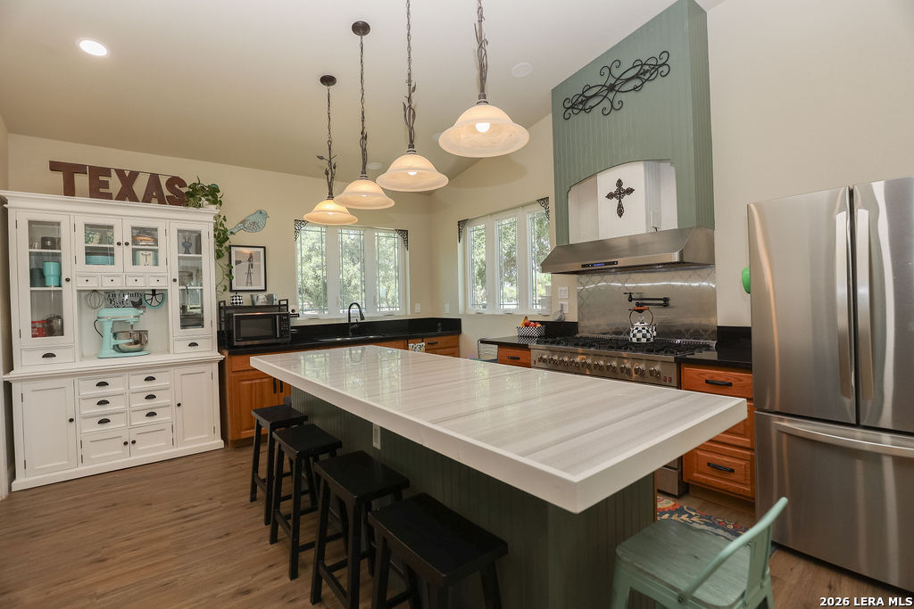 16658 N US Highway 377, London, TX 76854