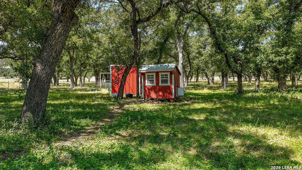 16658 N US Highway 377, London, TX 76854