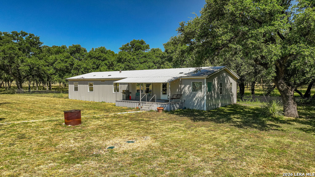 16658 N US Highway 377, London, TX 76854