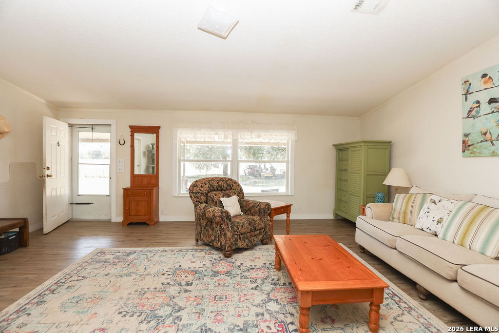 16658 N US Highway 377, London, TX 76854