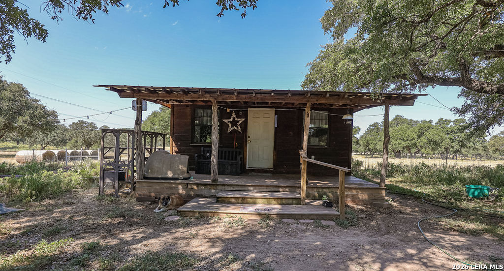 16658 N US Highway 377, London, TX 76854
