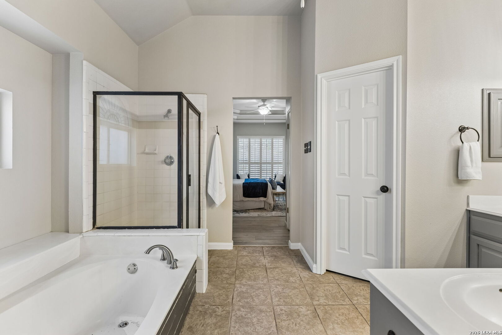 6542 Amber Oak, San Antonio, TX 78249