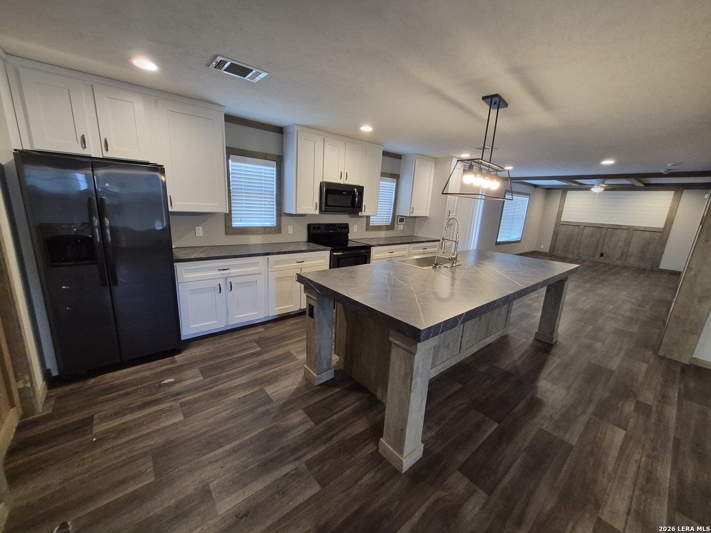 7151 Woodlake Parkway, #451, San Antonio, TX 78218