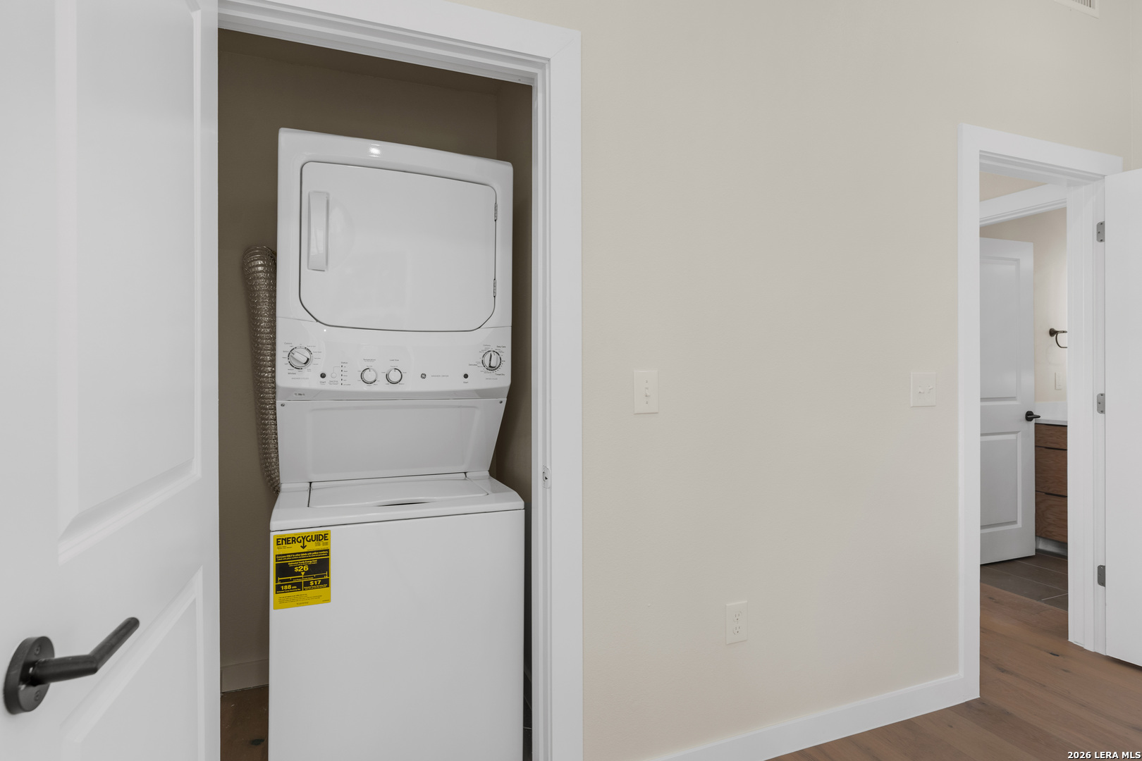 725 W ASHBY PL, #205, San Antonio, TX 78212