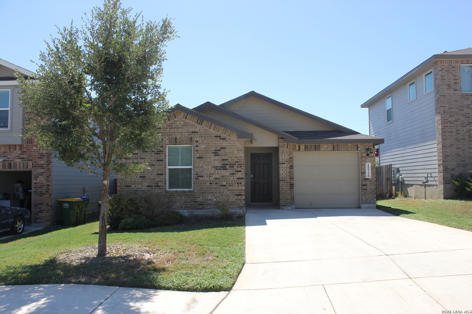15726 Smoky Honeyeater, San Antonio, TX 78253