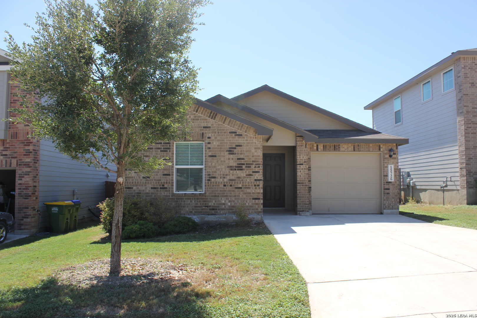 15726 Smoky Honeyeater, San Antonio, TX 78253
