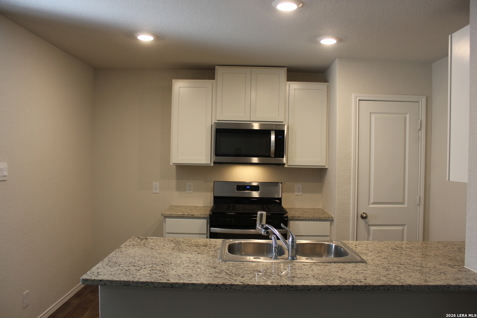 15726 Smoky Honeyeater, San Antonio, TX 78253