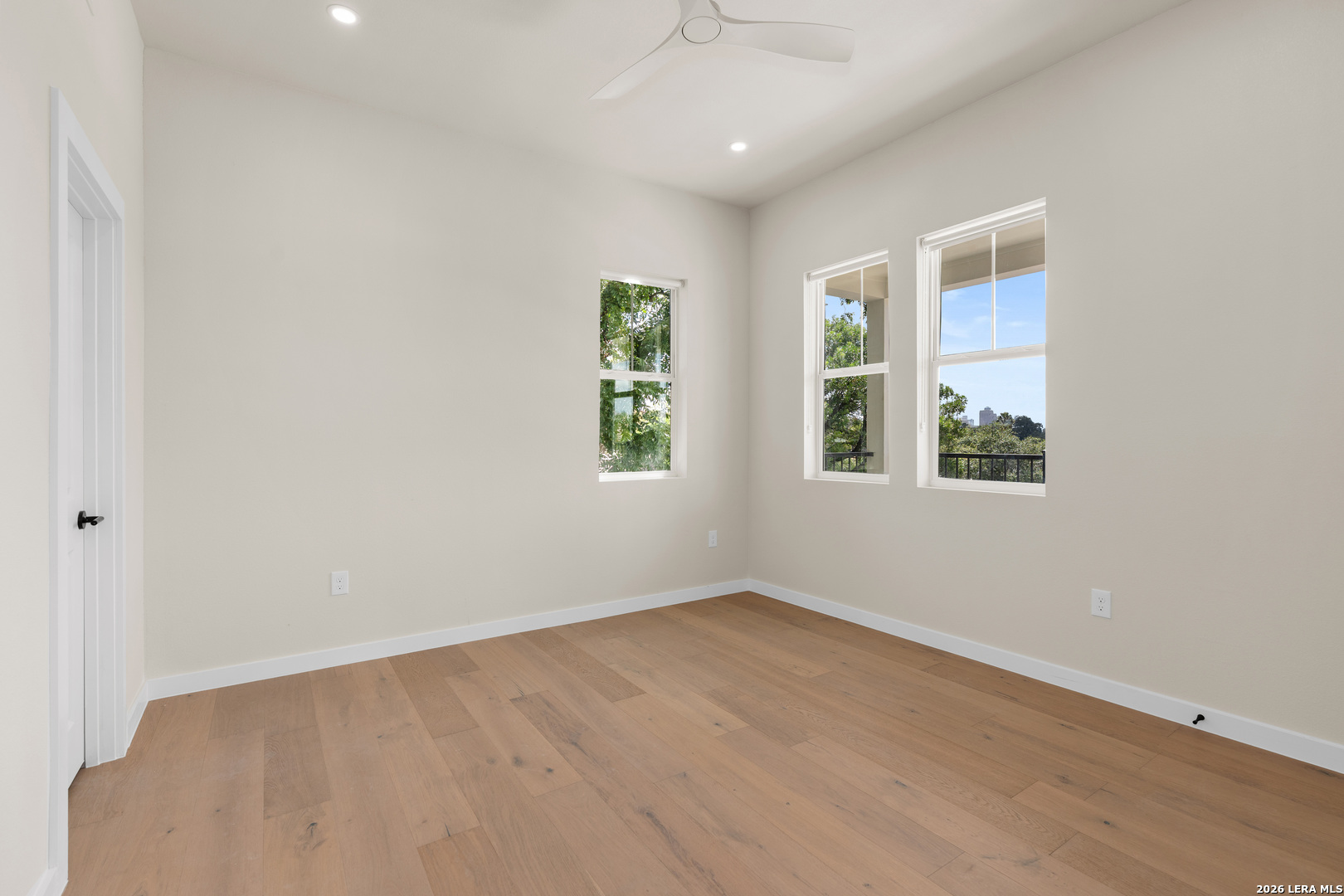 725 W ASHBY PL, #207, San Antonio, TX 78212