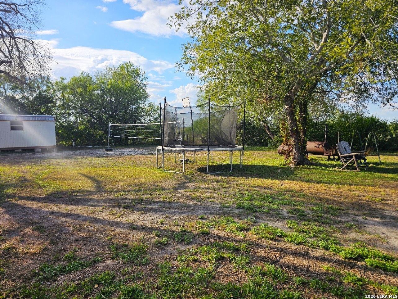 1024 Fm 1145, Kenedy, TX 78119