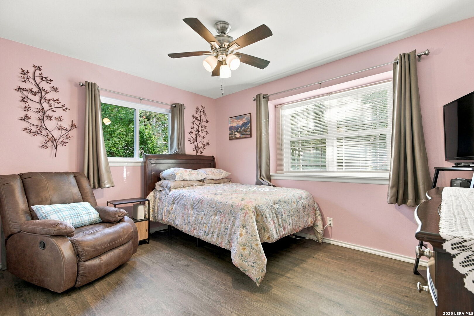 3323 Deer CRK, San Antonio, TX 78230