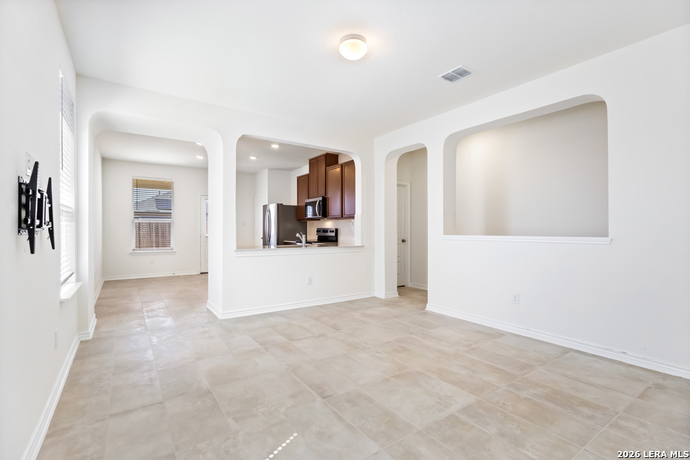 14223 Gamefish Run, Elmendorf, TX 78112