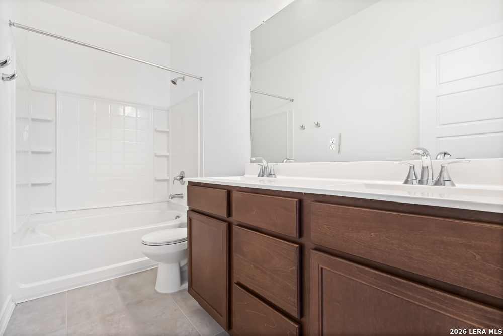 14223 Gamefish Run, Elmendorf, TX 78112