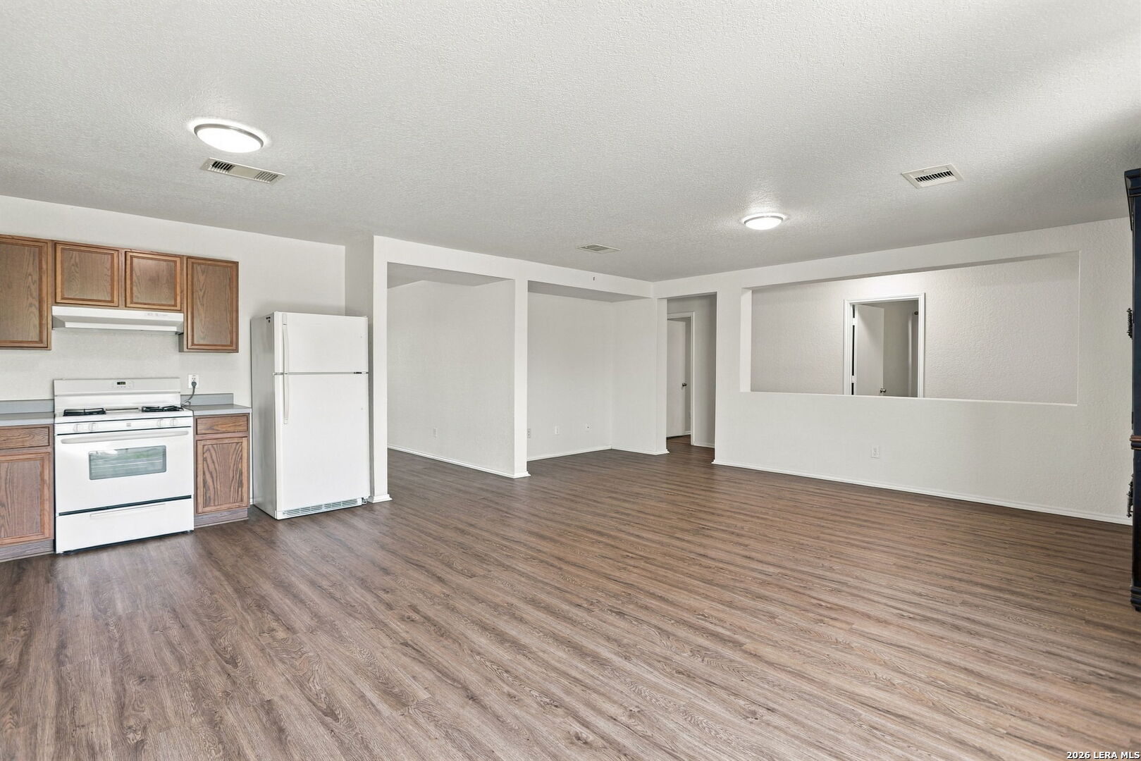 1334 Sunbend Fls, San Antonio, TX 78224