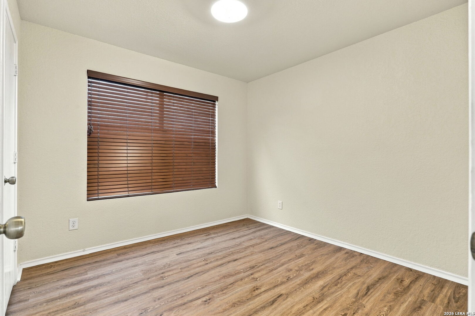 1334 Sunbend Fls, San Antonio, TX 78224
