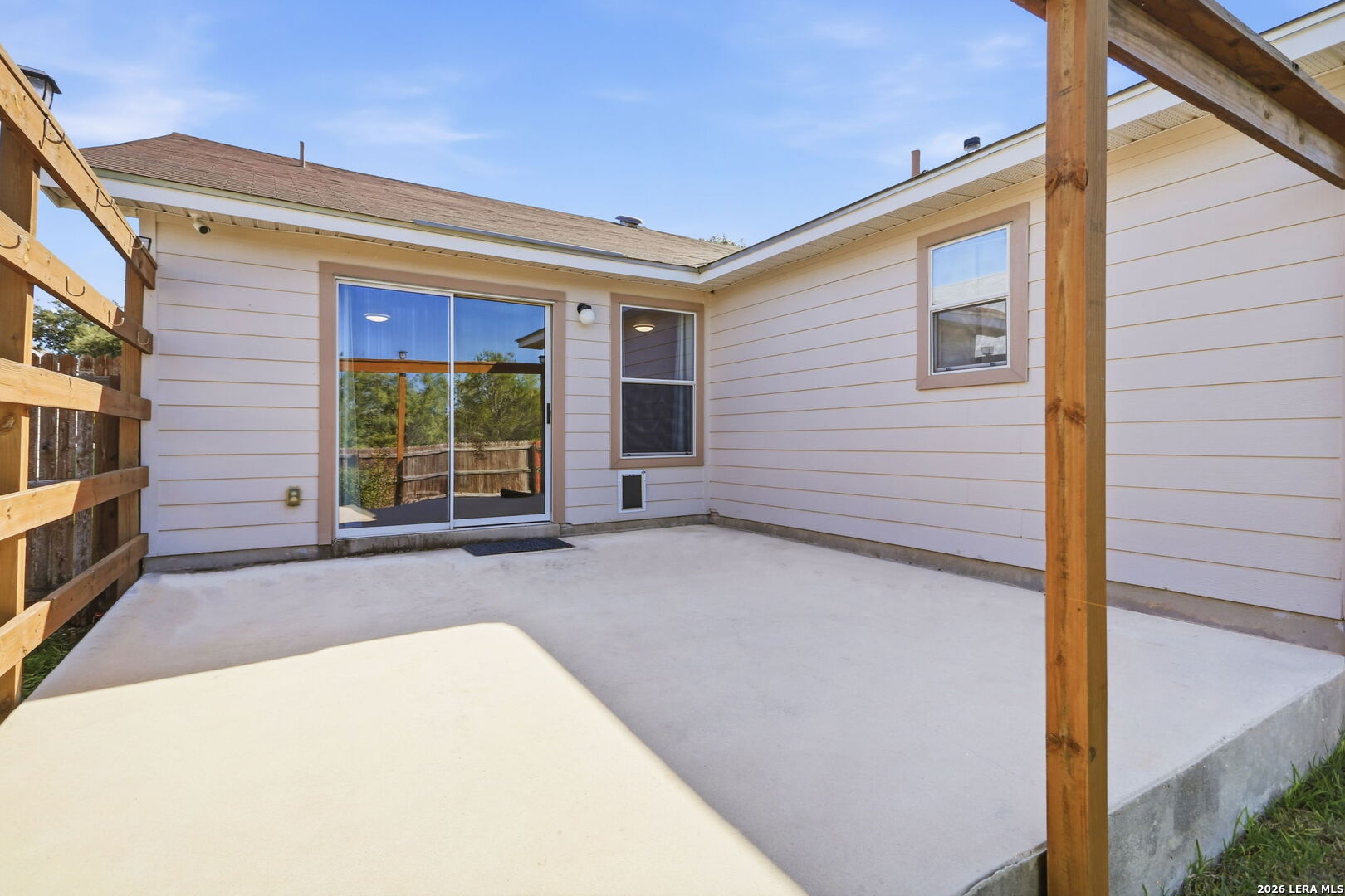 1334 Sunbend Fls, San Antonio, TX 78224