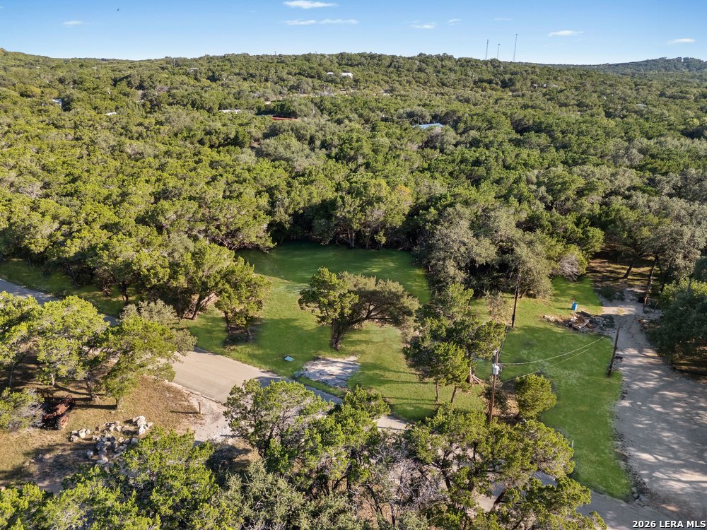 1675 8th Street West, Lakehills, TX 78063