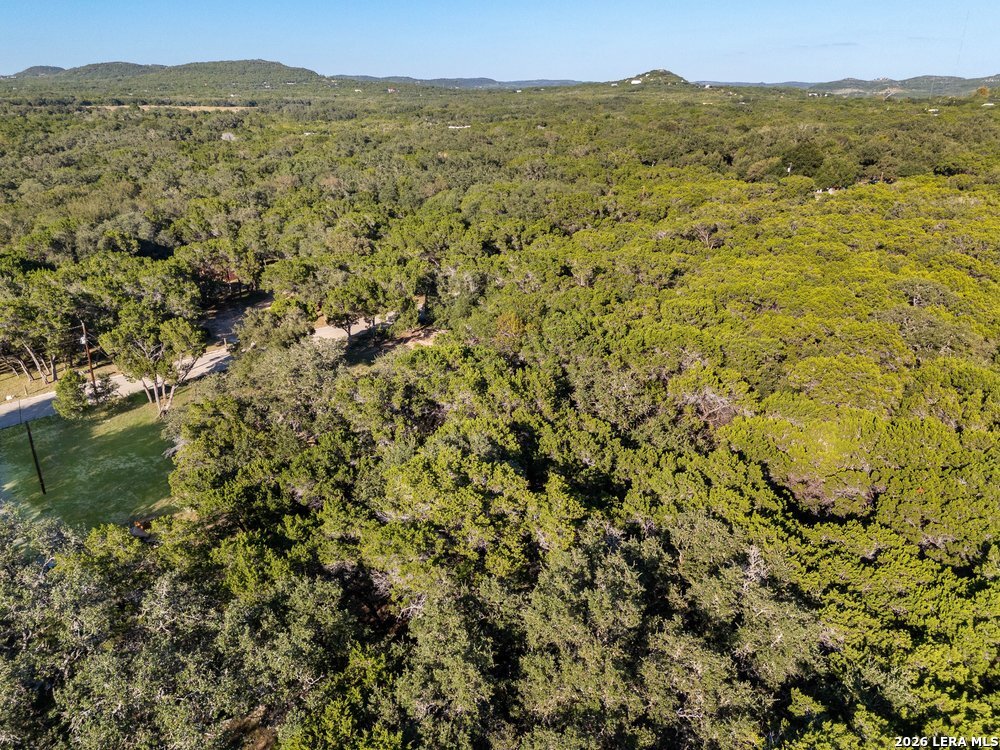 1675 8th Street West, Lakehills, TX 78063