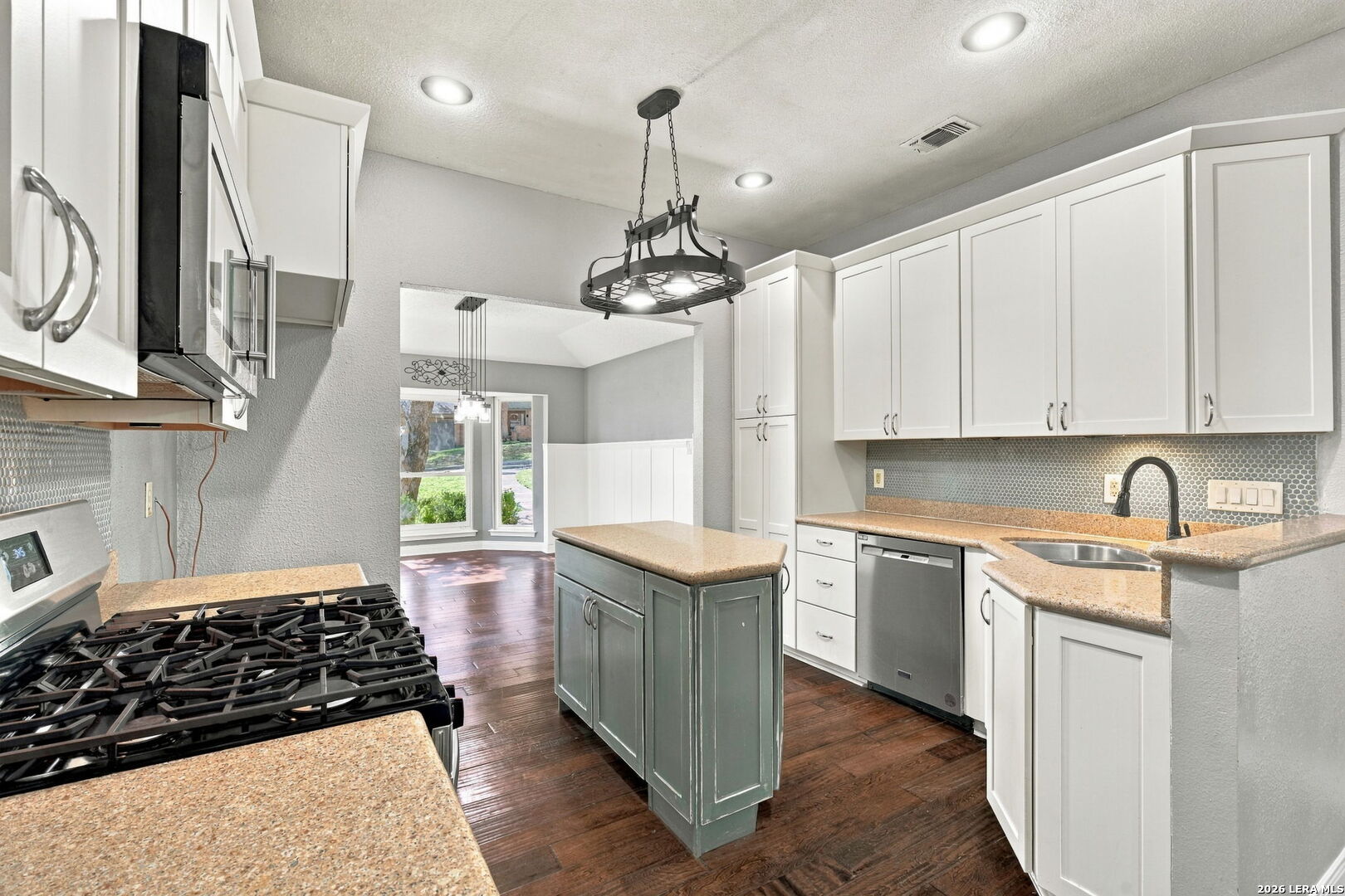 13030 HUNTERS BREEZE ST, San Antonio, TX 78230