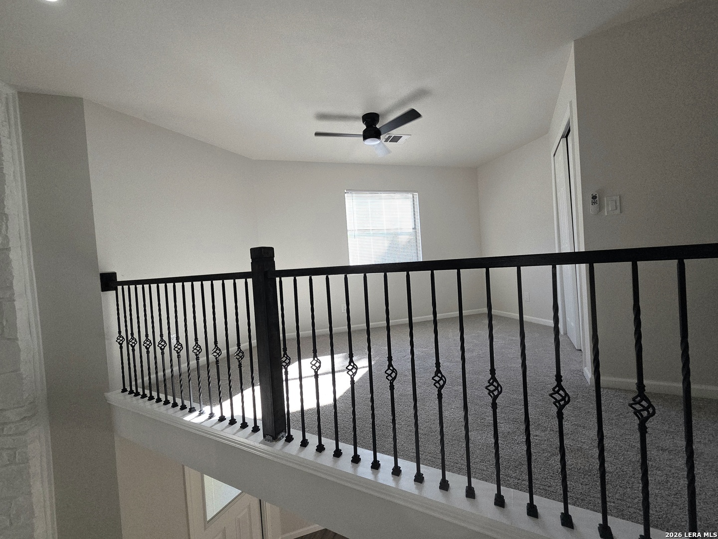 8562 ECHO CREEK LN, San Antonio, TX 78240