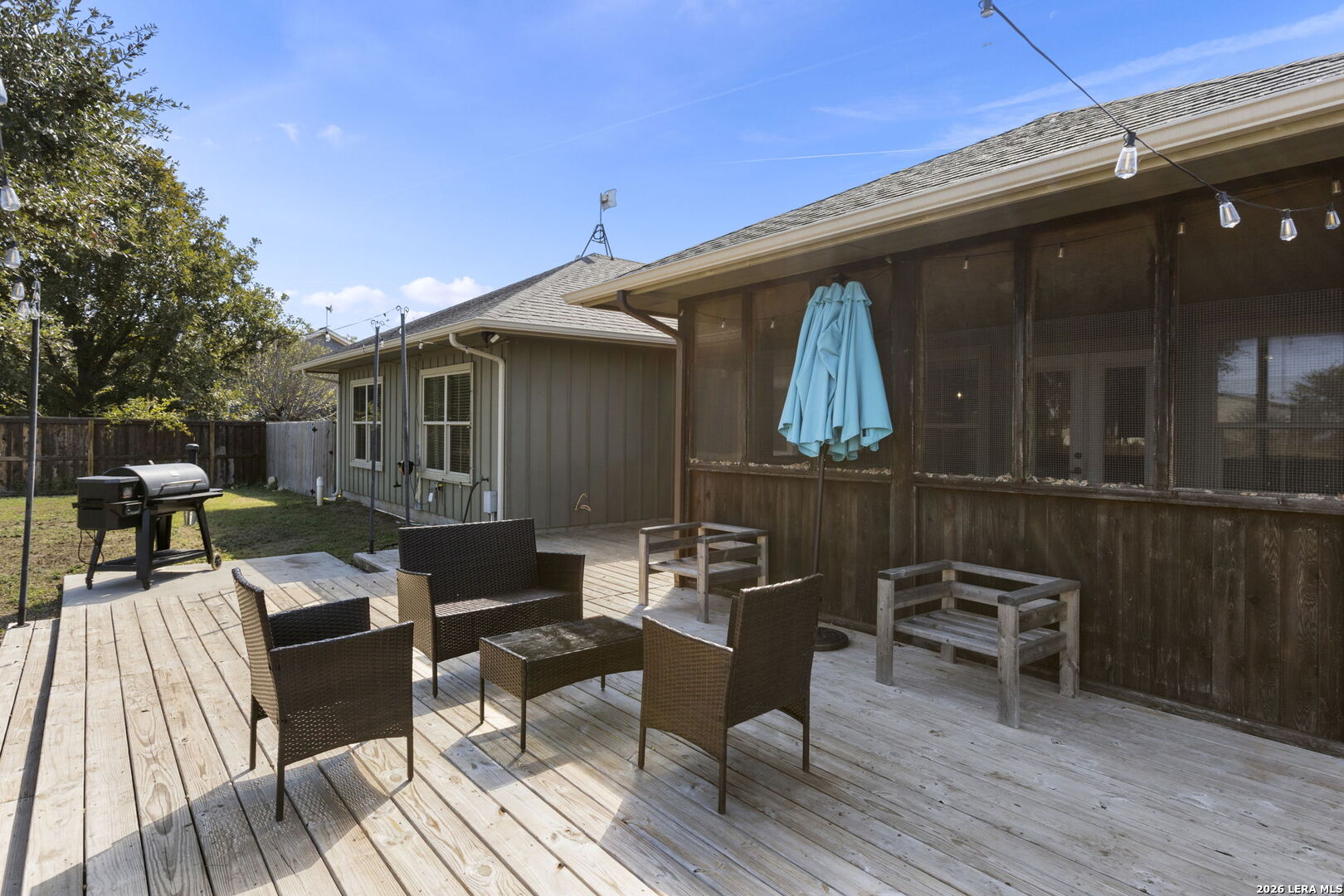 193 County Road 271, Rio Medina, TX 78066