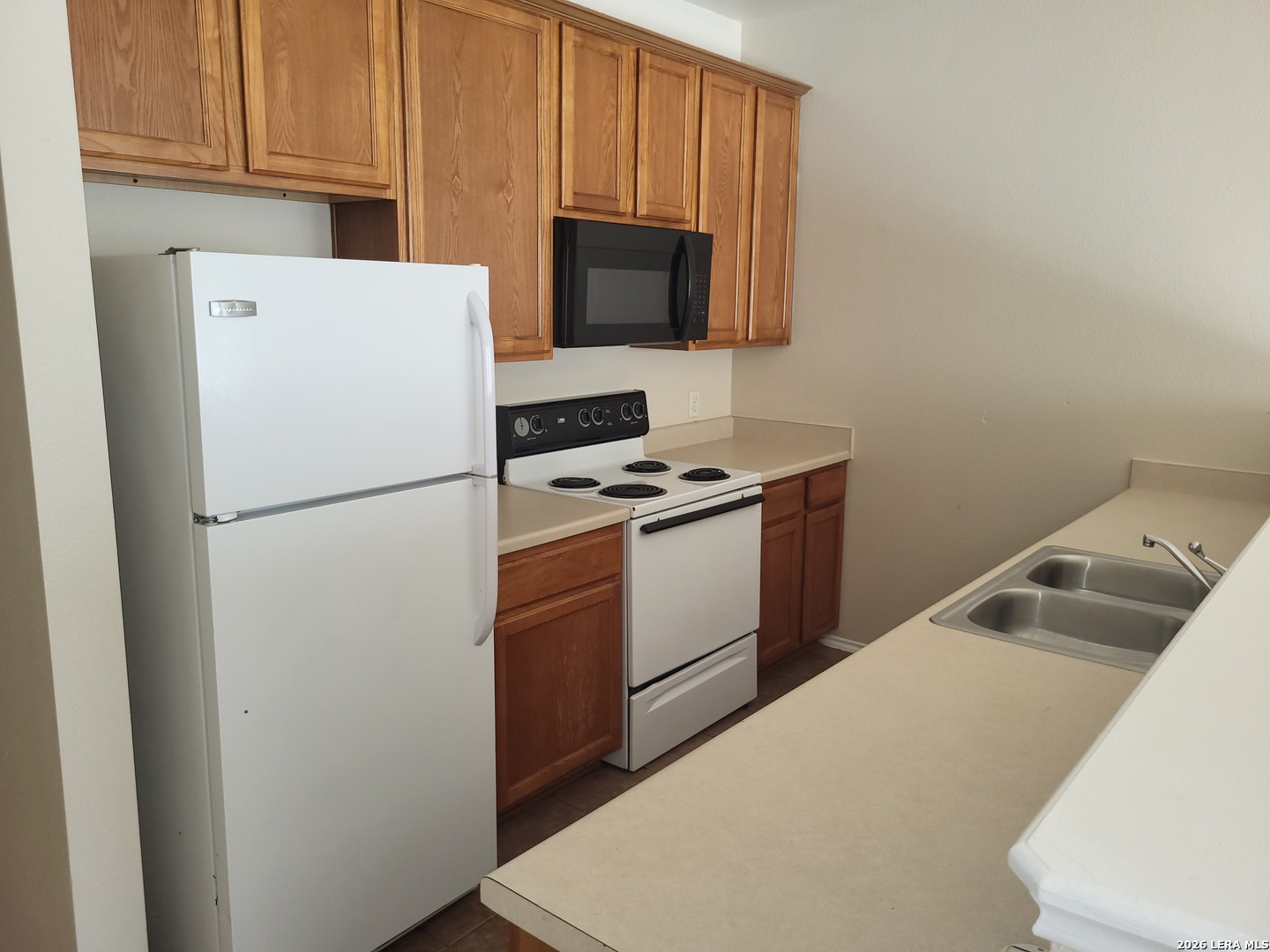 10719 Mathom Lndg Apt 3, Universal City, TX 78148