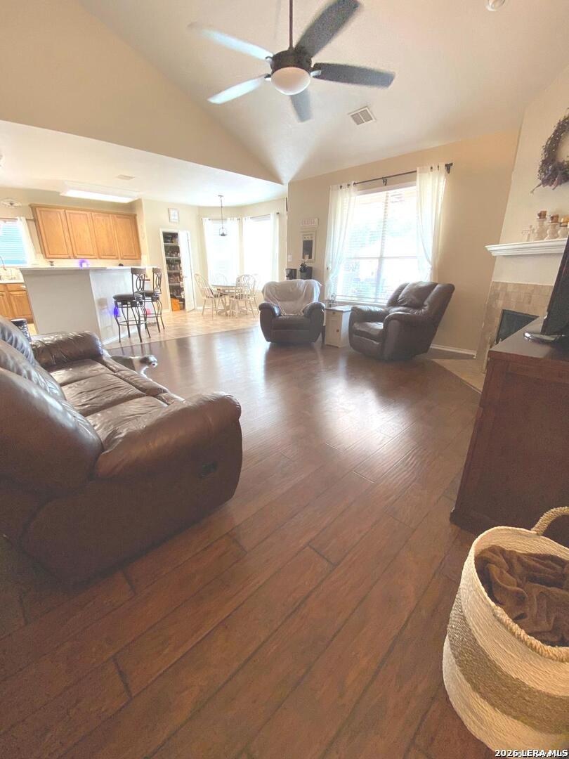 318 Perch Mdw, San Antonio, TX 78253
