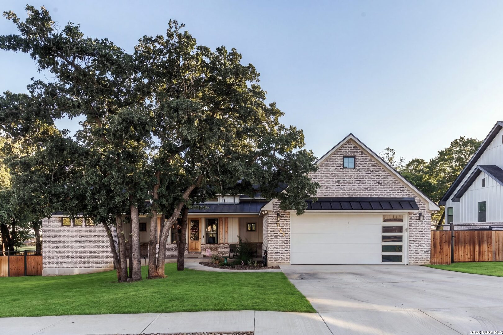 Photo 3 of Single family home for sale at 181 W Magnolia Cir, La Vernia, TX 78121 | MLS# 2022197 | Listing updated on 2026-10-08