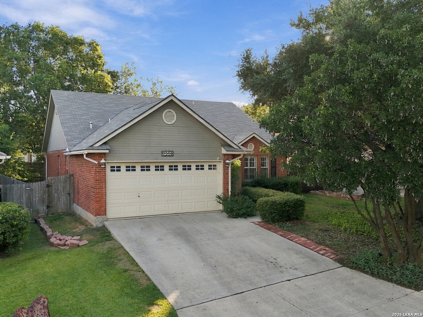 Property photo for 1510 CANYON PARKE DR, San Antonio, TX