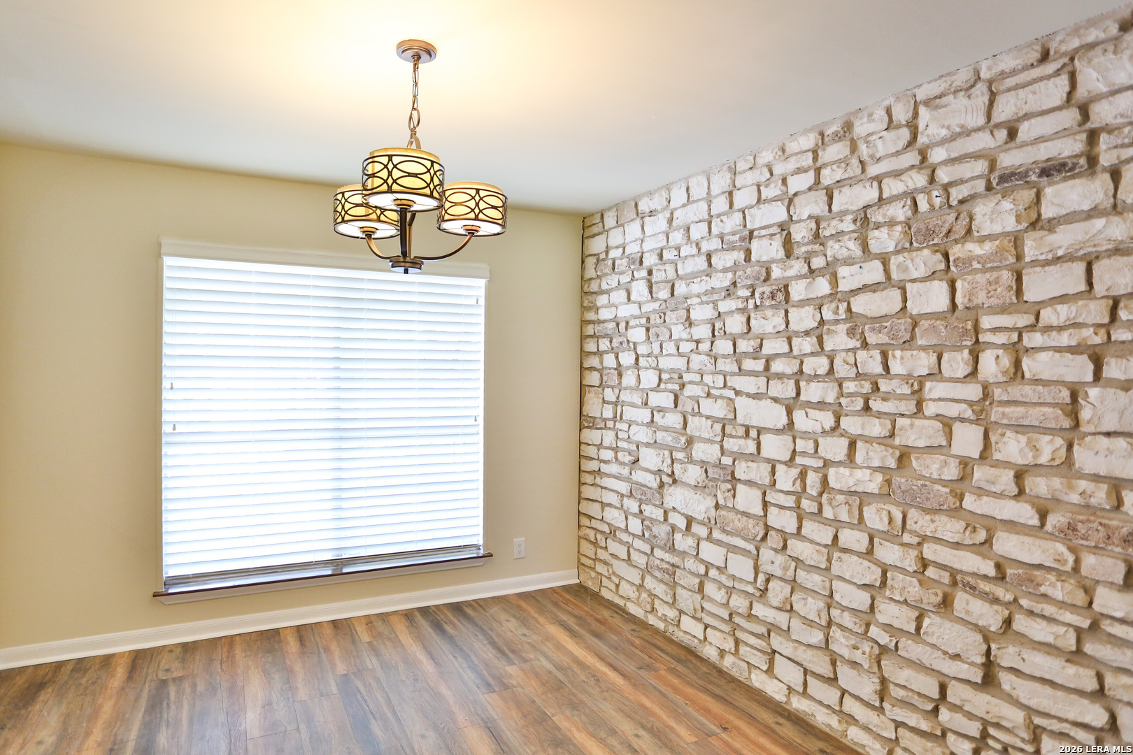 131 Creekside Dr, Boerne, TX 78006