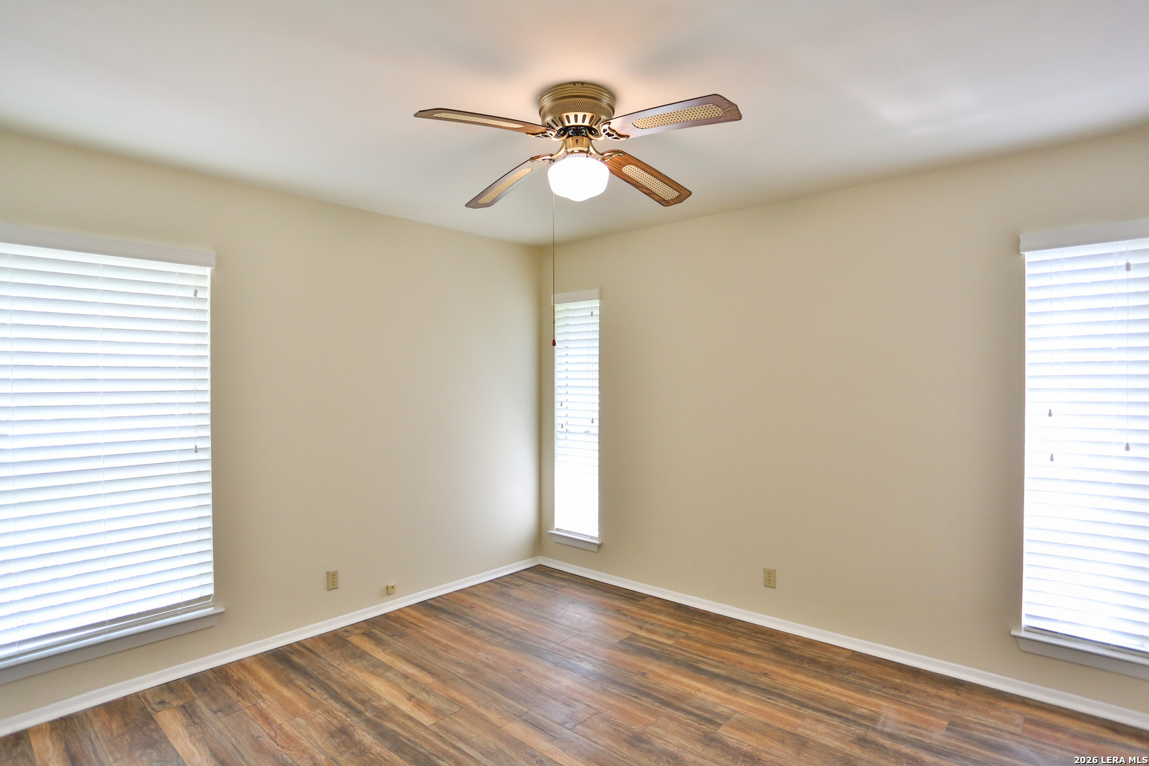 131 Creekside Dr, Boerne, TX 78006